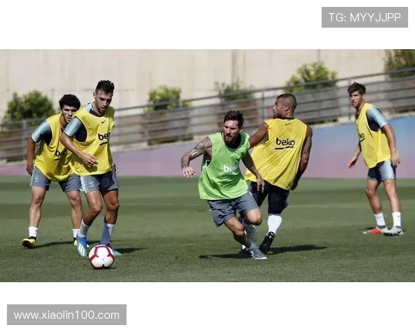 赫伊森伤缺合练无缘奥萨苏纳